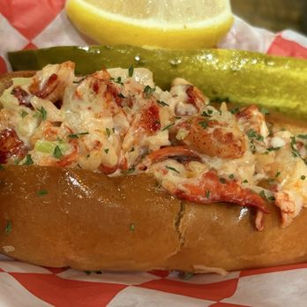 Georgetown Seafood - Warm mayo lobster roll, AMAZING - Seafood Near Me - Washington, DC, District of Columbia Georgetown Seafood - Warm mayo lobster roll, AMAZING - Seafood Near Me - Washington, DC, District of Columbia