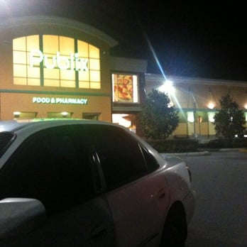 Publix Pharmacy - a car parked in front of a restaurant - Drugstores Near Me - Kissimmee, Florida Publix Pharmacy - a car parked in front of a restaurant - Drugstores Near Me - Kissimmee, Florida