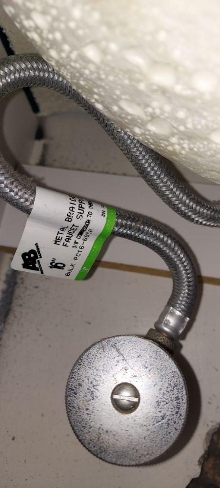 Slide of Hessi's Handy Services