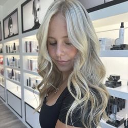 Cooper Alley Salon