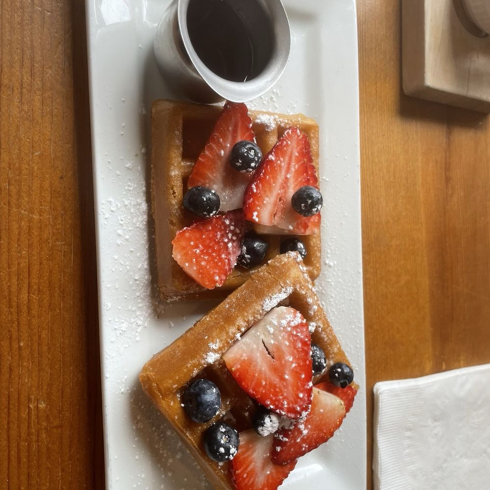 Get Toasted - Belgian waffles with berries- delish - Breakfast & Brunch Near Me - Riverbank, California Get Toasted - Belgian waffles with berries- delish - Breakfast & Brunch Near Me - Riverbank, California