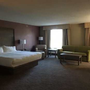 Holiday Inn Santee - Nice size room! - Hotels Near Me - Santee, South Carolina Holiday Inn Santee - Nice size room! - Hotels Near Me - Santee, South Carolina
