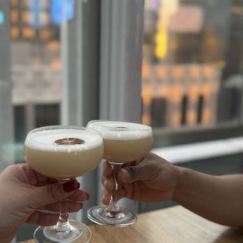 theWit Chicago, a Hilton Hotel - Coconut pineapple daiquiri - Hotels Near Me - Chicago, Illinois theWit Chicago, a Hilton Hotel - Coconut pineapple daiquiri - Hotels Near Me - Chicago, Illinois