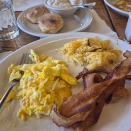 Cracker Barrel Classics Family Meal