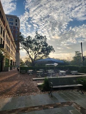 Alcove Market by null