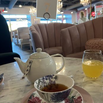 Cafe Lola - Cafes Near Me - Henderson, Nevada