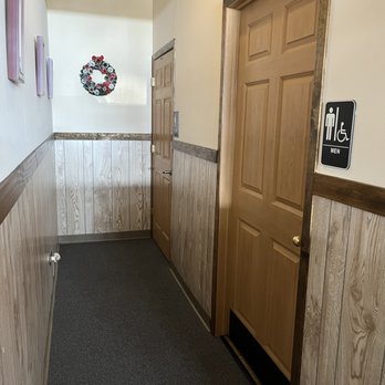 Blue House Korean BBQ - Interior - Korean Near Me - Mundelein, Illinois