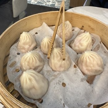 Supreme Dumplings - Supreme Pork Xiao Long Bao (8) - Shanghainese Near Me - Bellevue, Washington Supreme Dumplings - Supreme Pork Xiao Long Bao (8) - Shanghainese Near Me - Bellevue, Washington