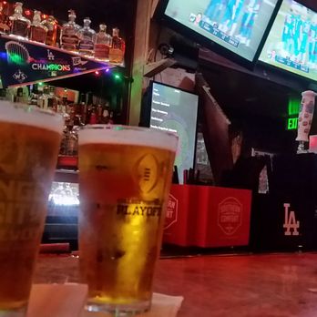 35er Bar - Drinks on Sunday Funday - Dive Bars Near Me - Pasadena, California