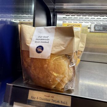 Paris Baguette - Bakeries Near Me - Honolulu, Hawaii Paris Baguette - Bakeries Near Me - Honolulu, Hawaii