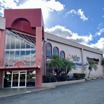 SlumberWorld Pearlridge - Mattresses Near Me - Aiea, Hawaii SlumberWorld Pearlridge - Mattresses Near Me - Aiea, Hawaii