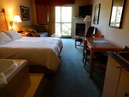 Pinnacle Hotel Whistler by null