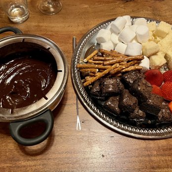 Crackerjack Chef - Fondue dessert - Personal Chefs Near Me