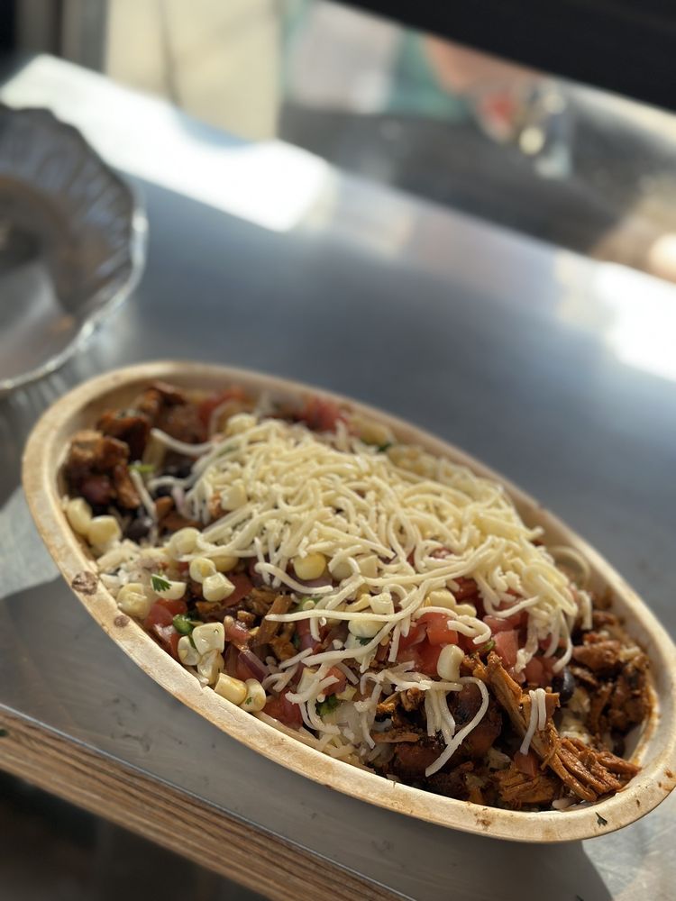 CHIPOTLE MEXICAN GRILL Updated October 2024 13 Photos & 93 Reviews