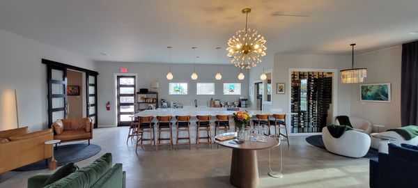 Swallow Wines by null