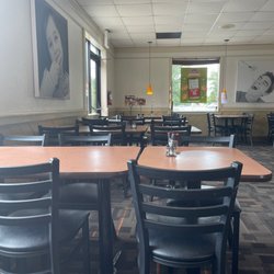 Fazoli's - The clean area of Fazoli's