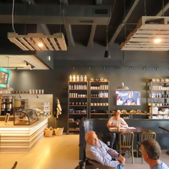 Bitty & Beau's Coffee - Coffee & Tea Near Me - Houston, Texas