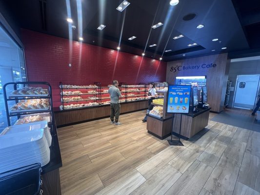 85°C Bakery Cafe - Carrollton by null