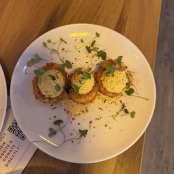 Heirloom MKE - Royal eggs - Food Trucks Near Me - Milwaukee, Wisconsin