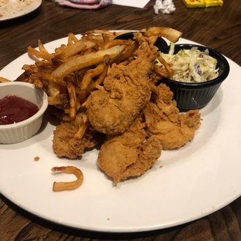 Local Goat - Chicken Tenders - New American Near Me - Pigeon Forge, Tennessee