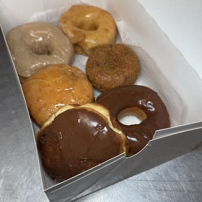 Ruby Donut RUBY DONUT - Updated June 2026 - 466 Electric Ave, Lunenburg ...