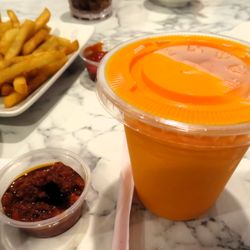 Cafe Taj - Amazing mango lassi