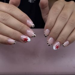 La Jolie Nails And Spa