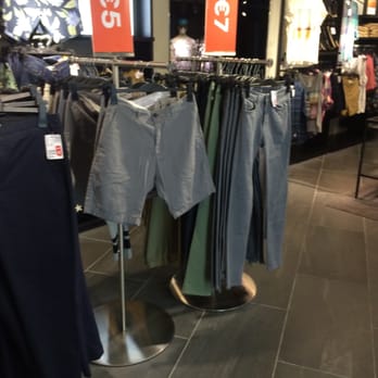 H&M Flagship Store - Department Stores Near Me - Dublin, D H&M Flagship Store - Department Stores Near Me - Dublin, D