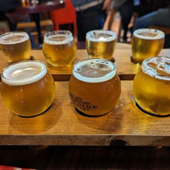 Klondike Brewing - Cellerman's flight in front, brewer's flight in back - Breweries Near Me - Skagway, Alaska Klondike Brewing - Cellerman's flight in front, brewer's flight in back - Breweries Near Me - Skagway, Alaska