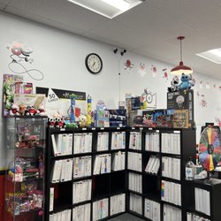 Mathnasium - Valencia - Prizes and binder shelves