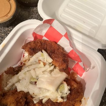 Fluffies Hot Chicken - Hackensack - Spicy Signature Hot Chicken Sandwich - Chicken Shop Near Me - Hackensack, New Jersey Fluffies Hot Chicken - Hackensack - Spicy Signature Hot Chicken Sandwich - Chicken Shop Near Me - Hackensack, New Jersey