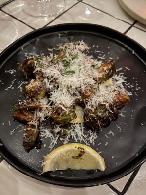 Mona Pasta Bar by null