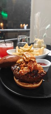 Greyz Bistro by null