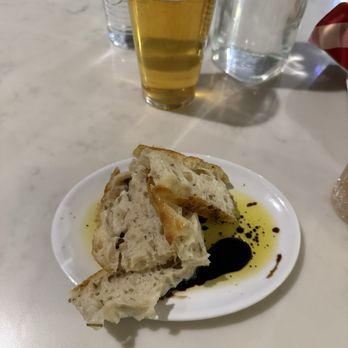 DiAnoia's Eatery - Complimentary bread - Delis Near Me - Pittsburgh, Pennsylvania