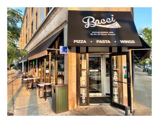 Bacci Pizzeria - Milwaukee Ave by null