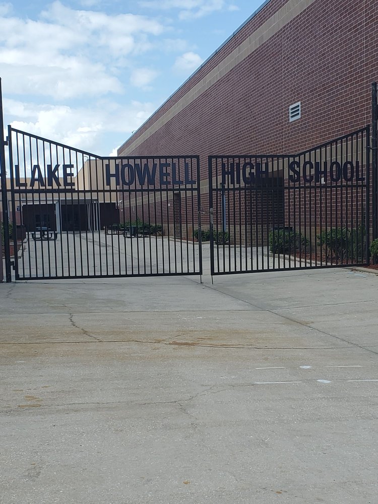 LAKE HOWELL HIGH SCHOOL Updated September 2024 4200 Dike Rd, Winter Park, Florida Middle