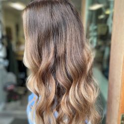Scandalous Salon & Boutique