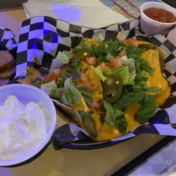 Mulligans Arcade & Tavern - Nachos - Arcades Near Me - Garner, North Carolina