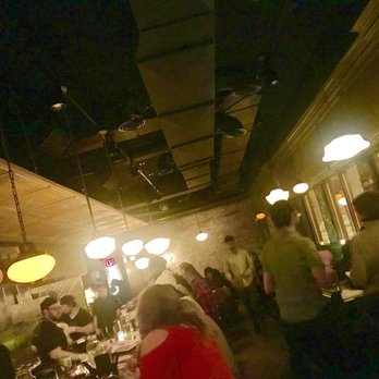 Au Cheval - Inside - Bars Near Me - Chicago, Illinois