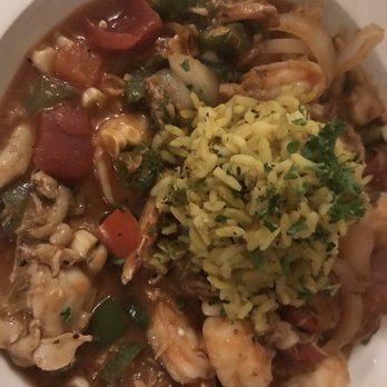 82 Queen - Lowcountry Gumbo - Southern Near Me - Charleston, South Carolina