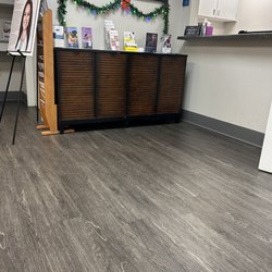 Dermatology Specialists - Front lobby
