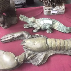 Direct Auction Galleries - Jade alligator and lobster