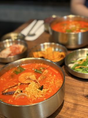 Yuk Dae Jang San Diego / 육대장 샌디에고 by null