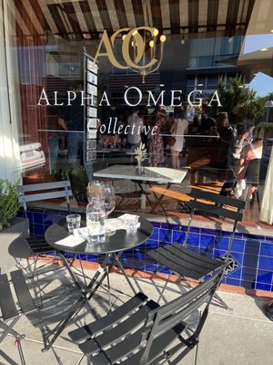 Alpha Omega Collective Napa by null