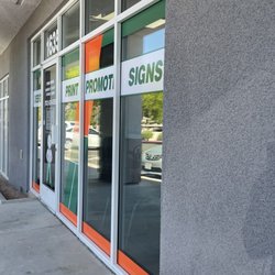 Minuteman Press - Outside