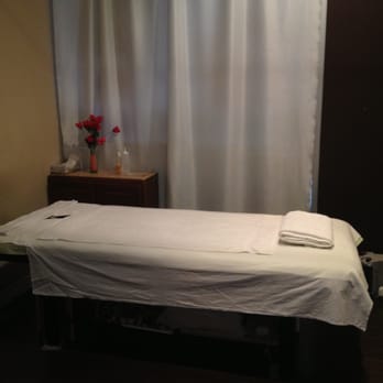 Crazy Panda Massage - The bed - Massage Near Me - Murrieta, California Crazy Panda Massage - The bed - Massage Near Me - Murrieta, California