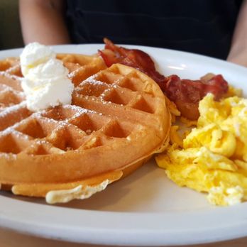 Redondo Beach Coffee Shop - Waffle Breakfast - Coffee & Tea Near Me - Redondo Beach, California