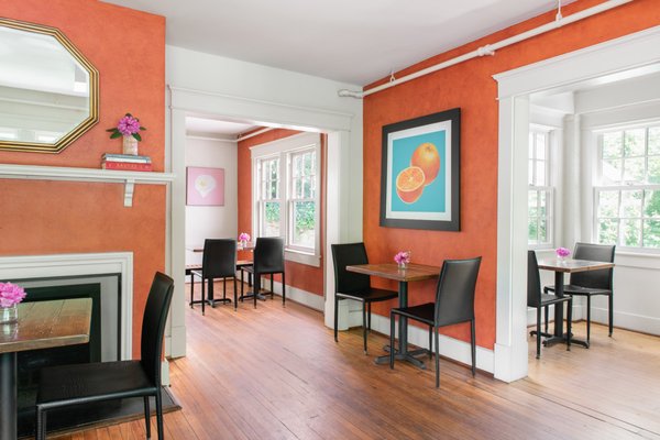 Oakhurst Café by null