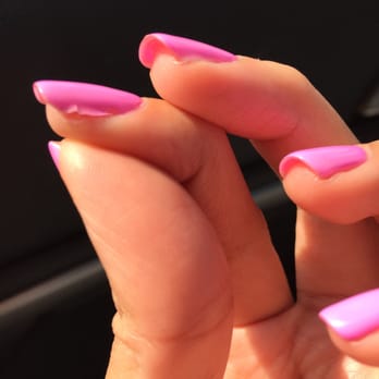 Laura's Nails - Gel already started peeling straight from the salon. - Nail Salons Near Me - Santa Monica, California