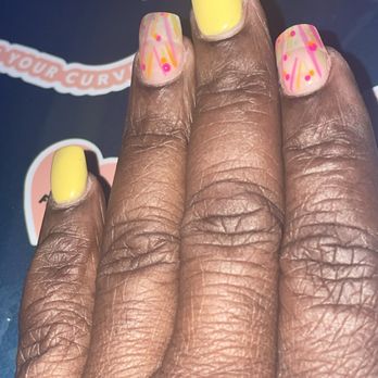 Luxury Spa Nails - Nail design Tony did for me. Just an overlay, no tips - Nail Salons Near Me - Bowie, Maryland